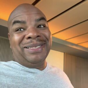 Guess who’s back? Davincij15 is back tell a friend!