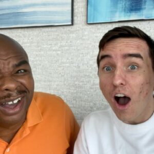 THE GUY WHO BOUGHT BITCOIN AT $1 IS BUYING NFT'S RIGHT NOW!!!! [Davincij15 collab]